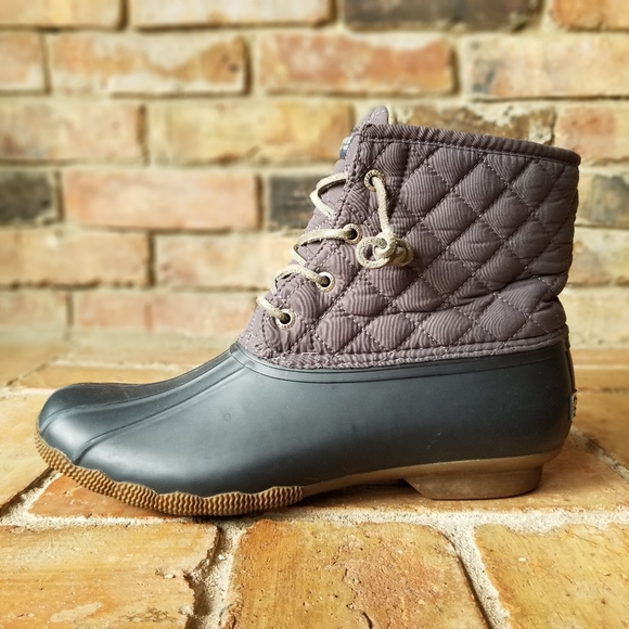 sperry duck boots size 10